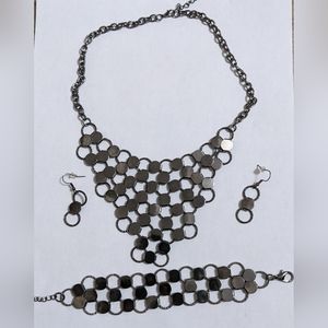 Metallic Jewelry Set
